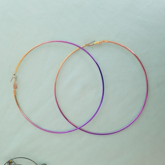 Hoop earrings - Picture 2 of 7